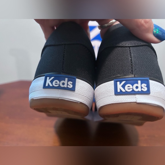 Keds Navy Center lll sneaker size 9M NEW in box - Picture 6 of 8